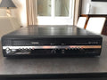 Toshiba RDXV47 Grabador DVD DivX VCR HDMI Sistema Multimedia Cine Hogar Grabación Digital TV Negro - Toshiba RDXV47 Grabador DVD VCR HDMI - Sistema de Grabación y Reproducción Multimedia Integrado